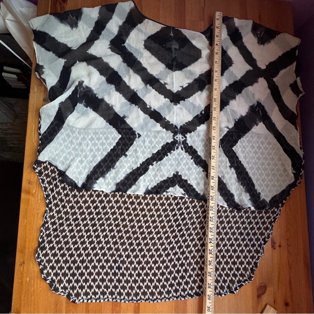 Rozae shrug - Picture 6 of 8